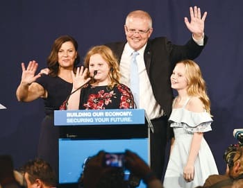 5月18日夜、シドニーのウェントワース･ホテルで勝利宣言を行うスコット･モリソン首相（Photo: AFP）
