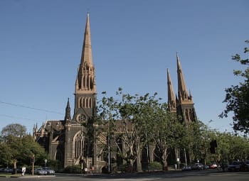 アイルランド人の守り神セント･パトリック大聖堂