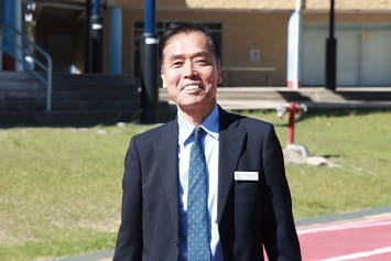 「好評だったのでまた開催したい」と話す井川校長