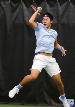 カレッジ･テニスでプレーする土方凛輝選手