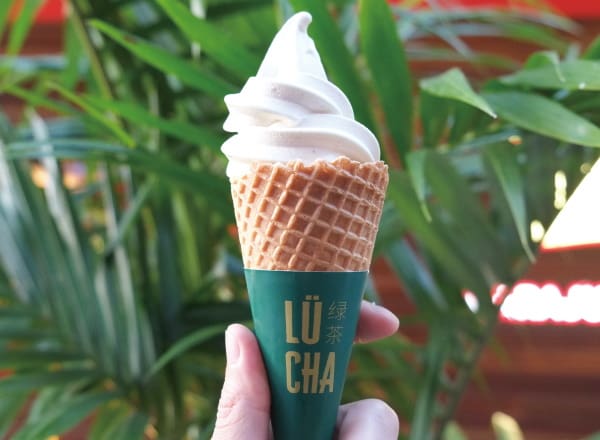 Jasmine Tea Soft Serve(ジャスミン茶ソフト･サーブ$4.8)