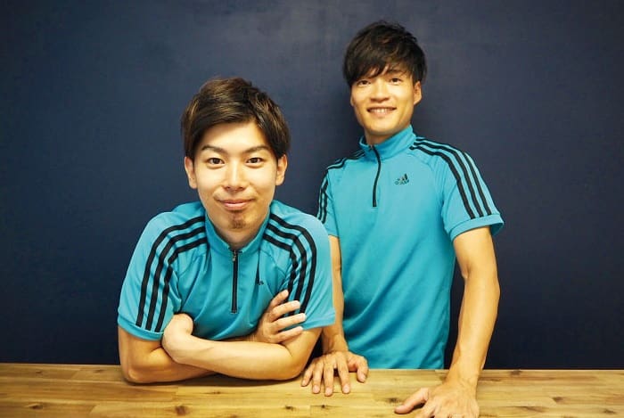 新スタッフのMasaさん（左）と最高技術責任者のTakuyaさん（右）
