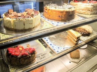 種類豊富なケーキ・メニューがお薦め